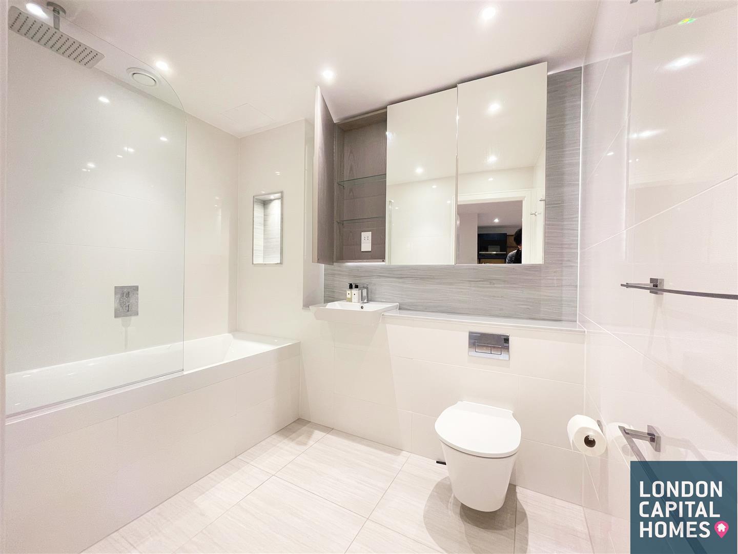 2 Lockgate Road, LONDON